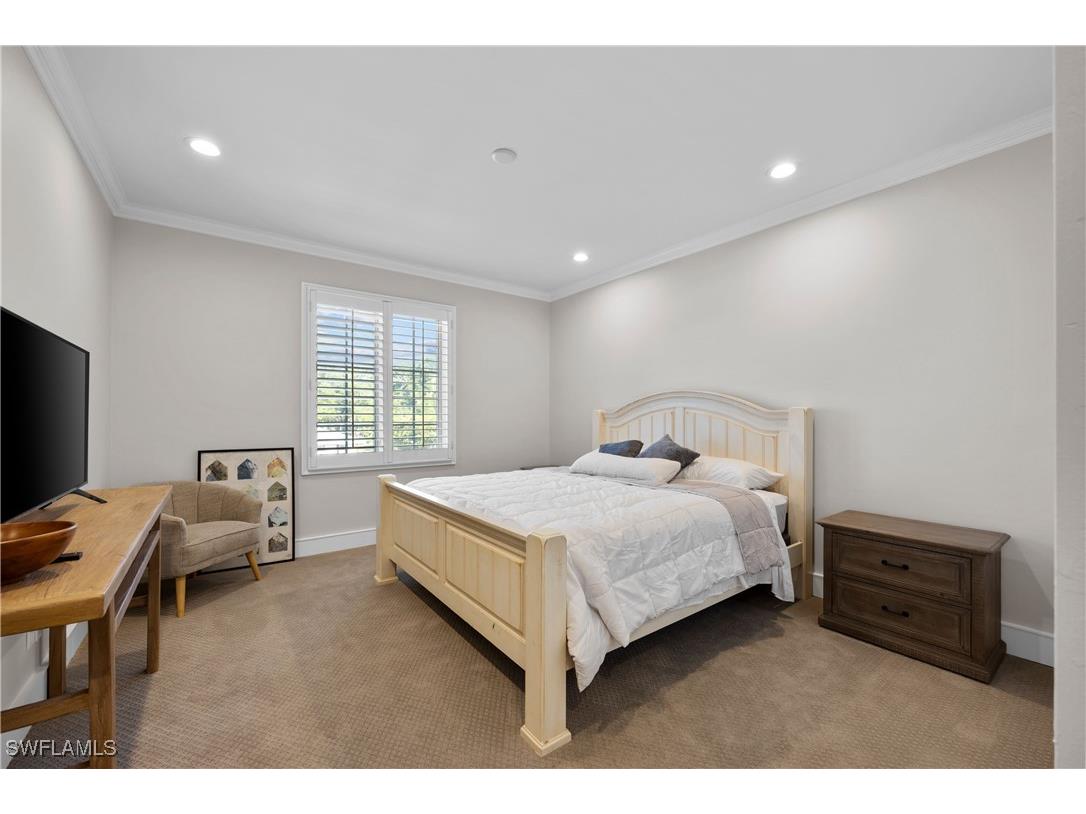 55 E Burning Tree Drive Naples FL 34105 225080783 image29