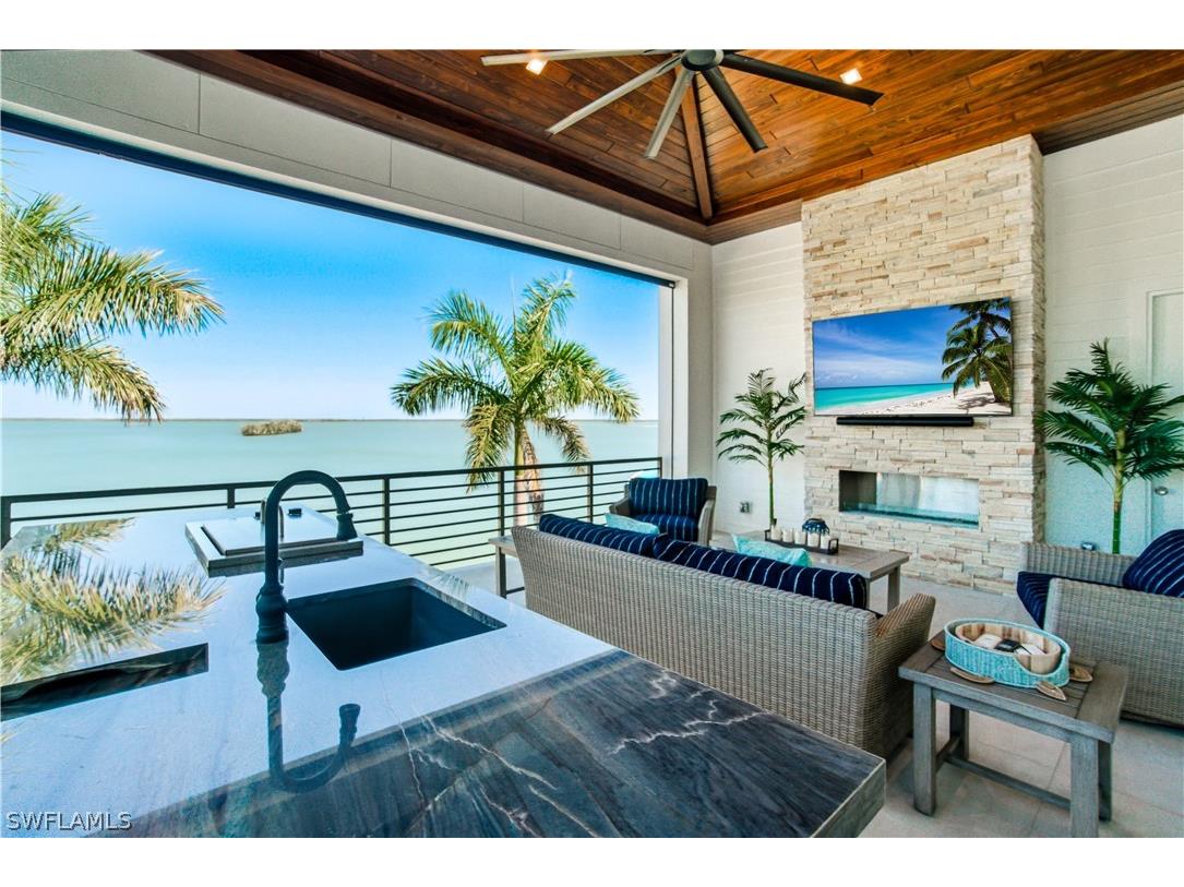 55 Fairview Boulevard Fort Myers Beach FL 33931 226008708 image18