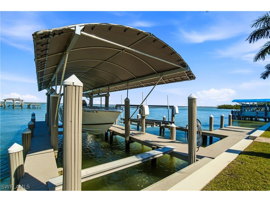 55 Fairview Boulevard Fort Myers Beach FL 33931 226008708 image34