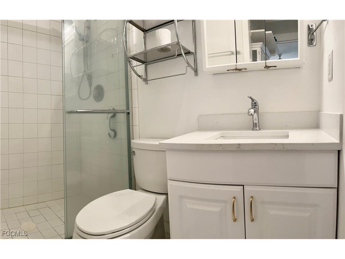 55 Laconia Court Fort Myers FL 33919 2025008772 image15