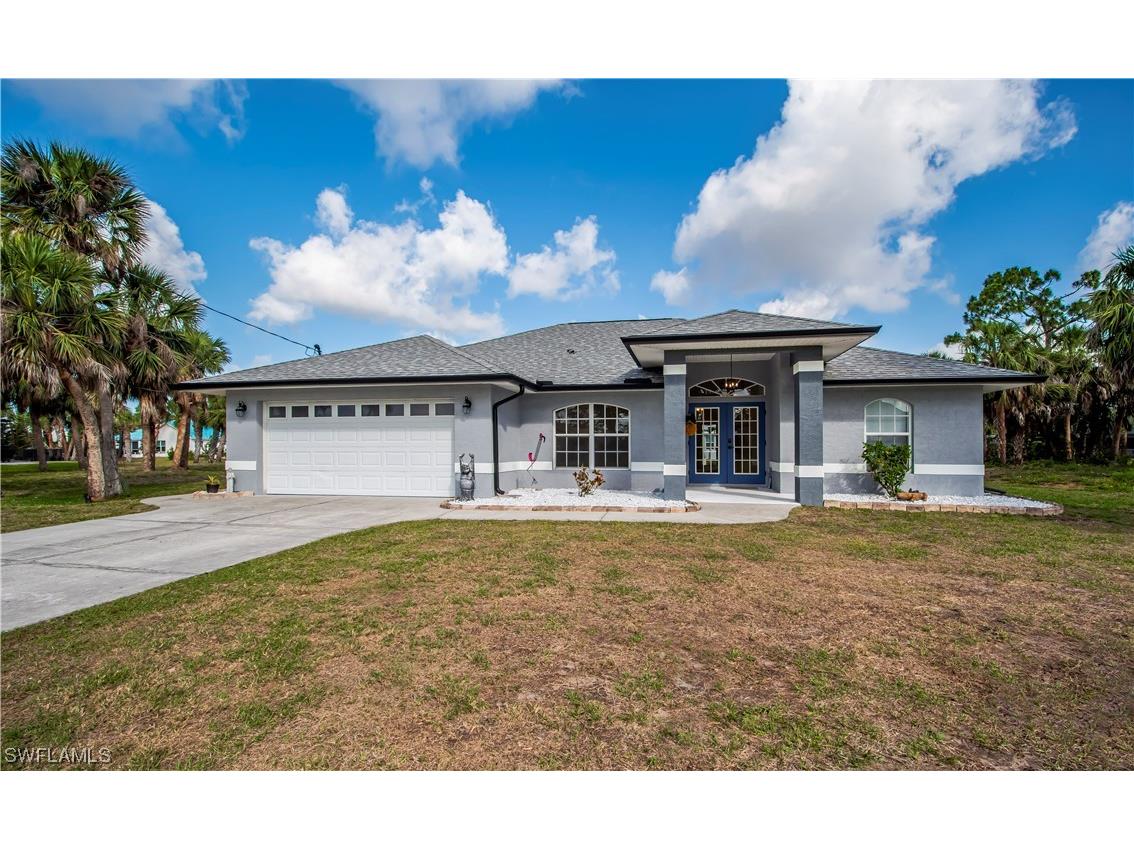 55 Long Meadow Lane N Rotonda West FL 33947 223031302 image1