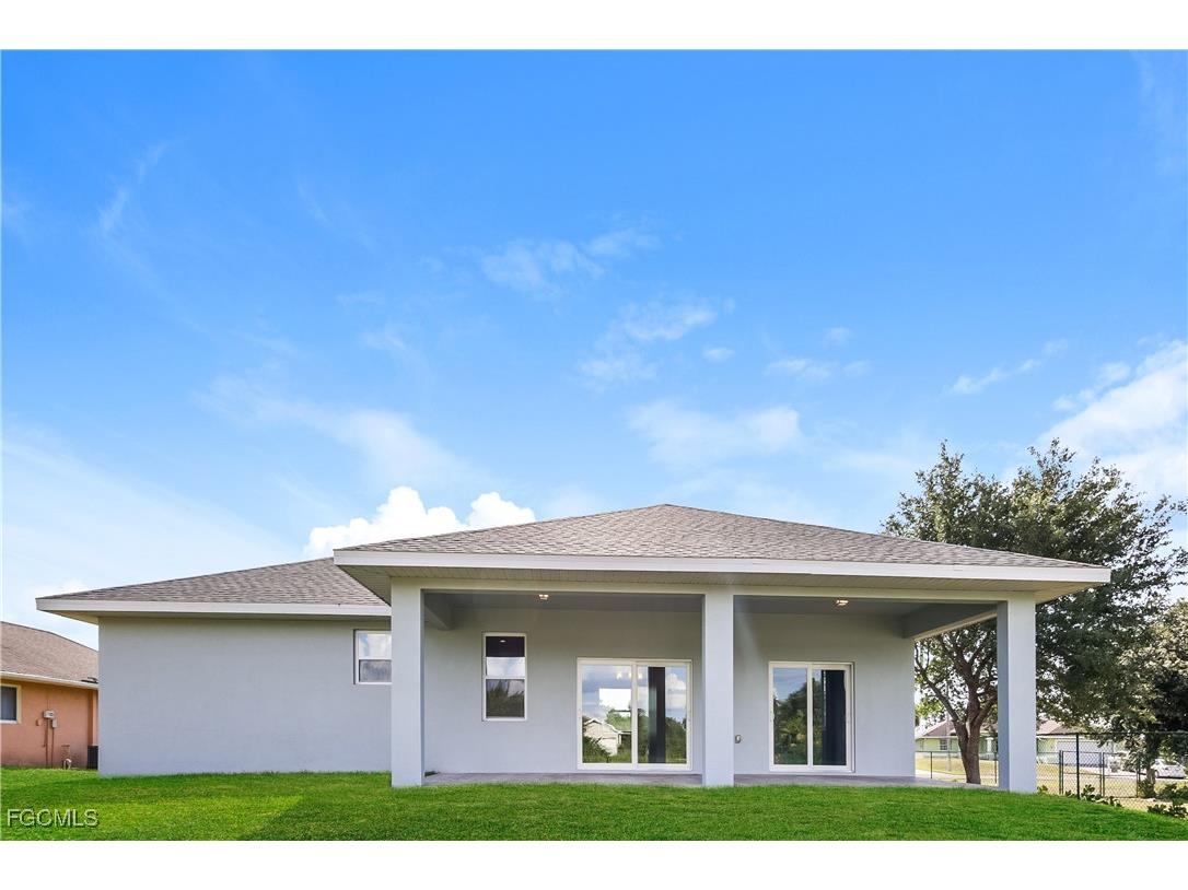 55 Tena Avenue S Lehigh Acres FL 33976 2025020548 image15