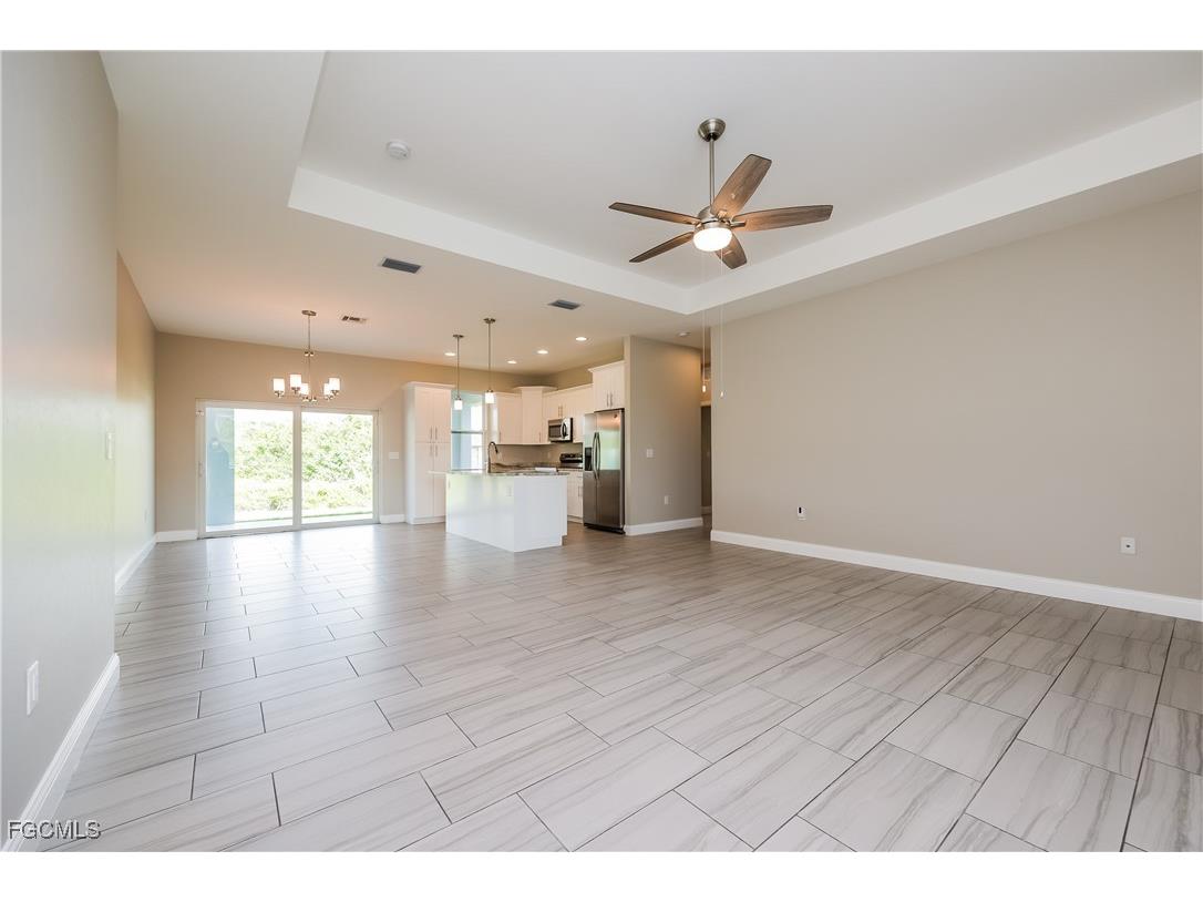 55 Tena Avenue S Lehigh Acres FL 33976 2025020548 image3