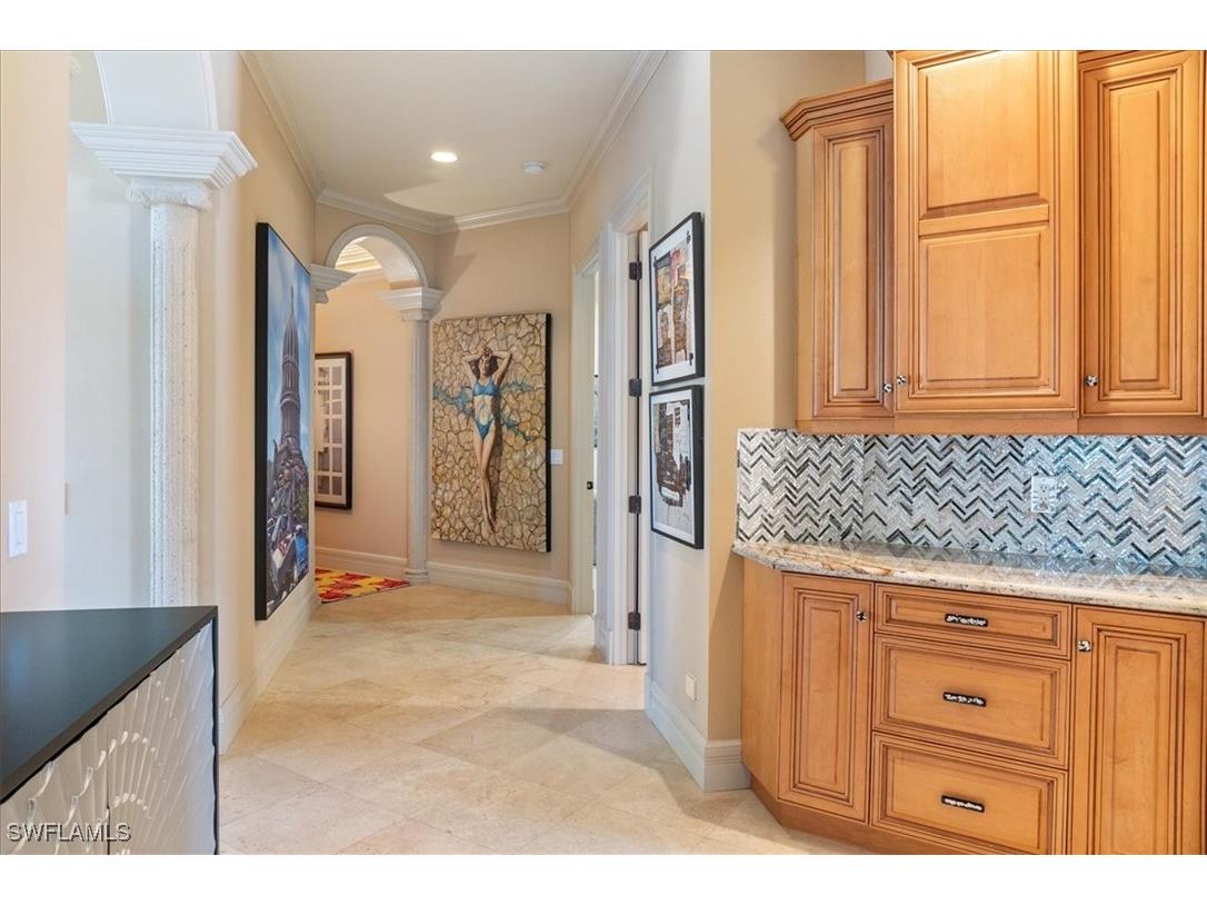 550 21st Avenue S Naples FL 34102 225072886 image14