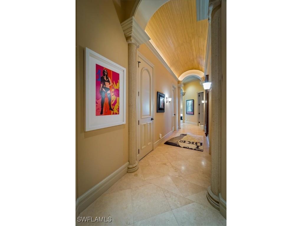 550 21st Avenue S Naples FL 34102 225072886 image28