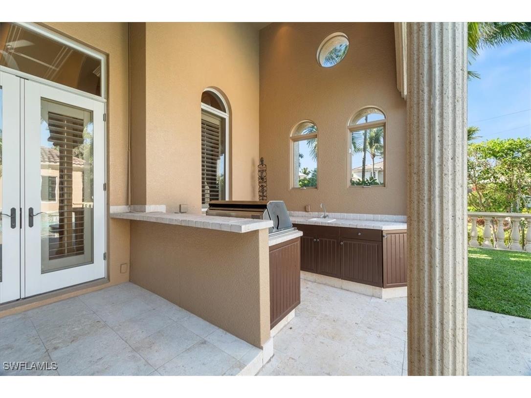 550 21st Avenue S Naples FL 34102 225072886 image35