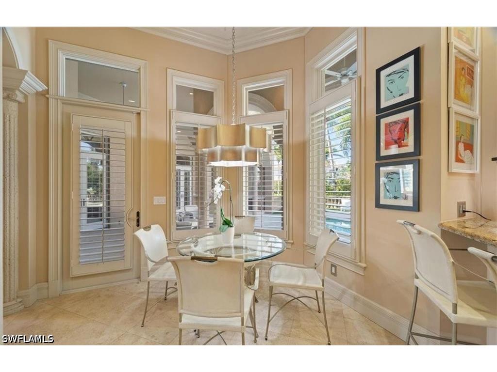 550 21st Avenue S Naples FL 34102 226015328 image12