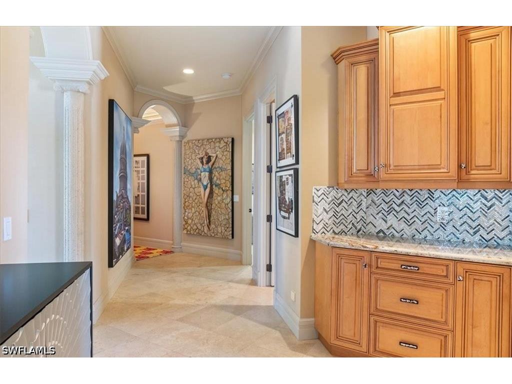 550 21st Avenue S Naples FL 34102 226015328 image14