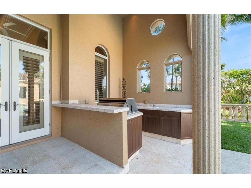 550 21st Avenue S Naples FL 34102 226015328 image35