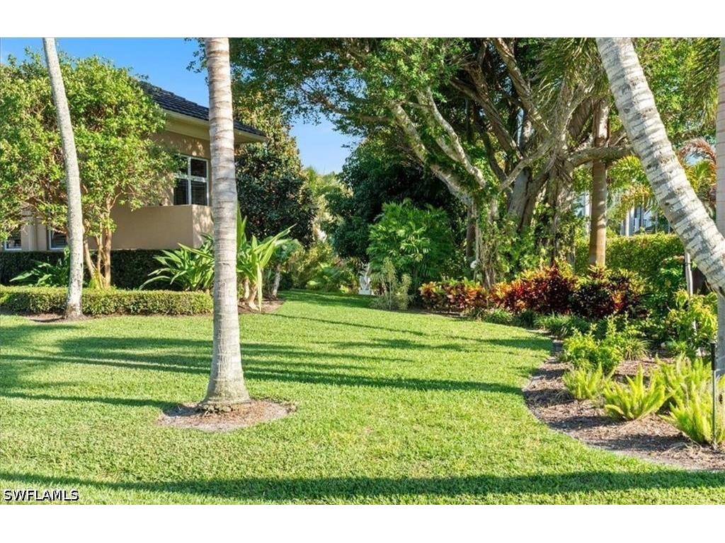 550 21st Avenue S Naples FL 34102 226015328 image40