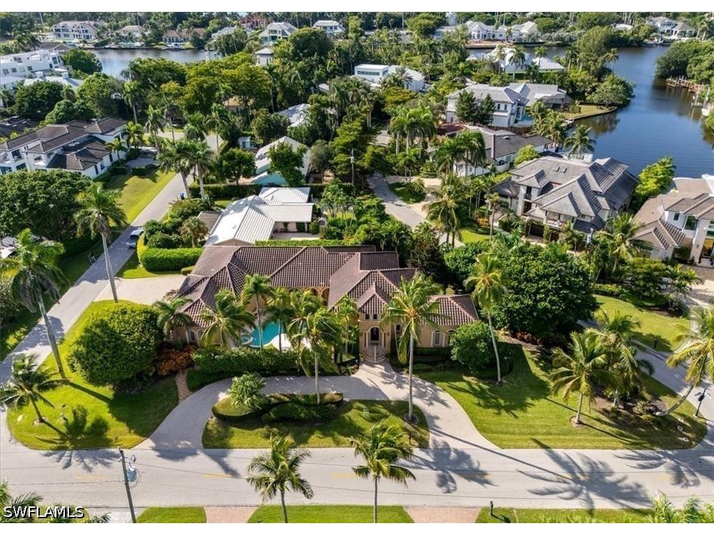 550 21st Avenue S Naples FL 34102 226015328 image42