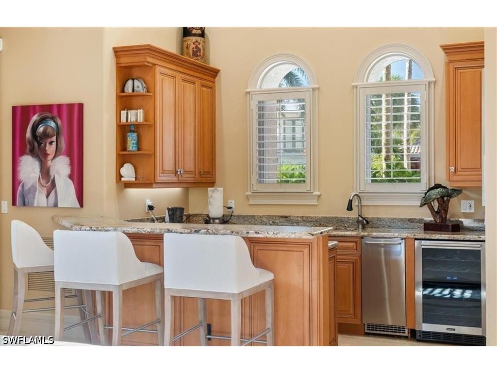 550 21st Avenue S Naples FL 34102 226015328 image8