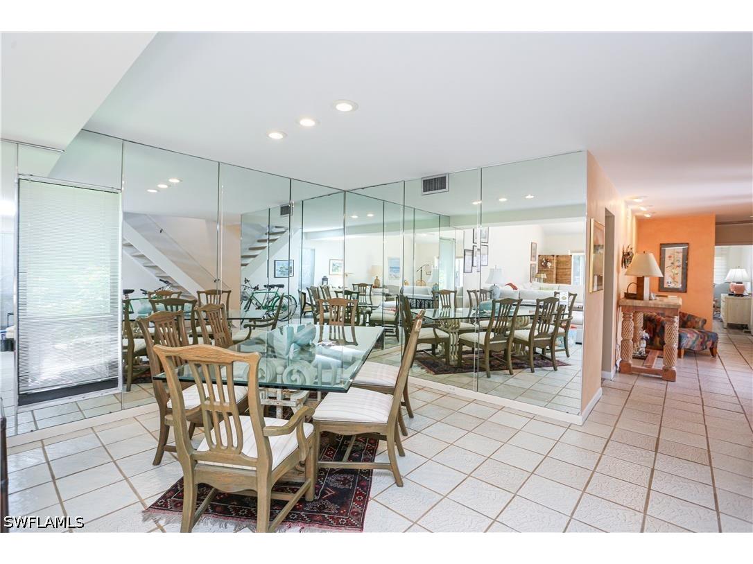 550 3rd Avenue N Naples FL 34102 226019511 image5
