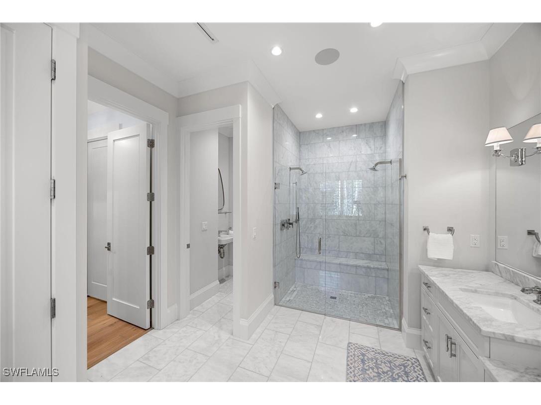 550 4th Avenue N Naples FL 34102 225078798 image20