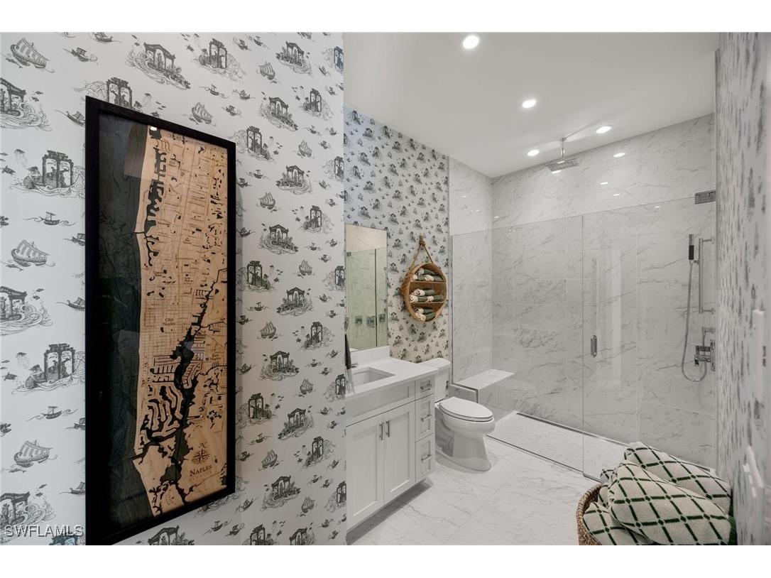 550 4th Avenue N Naples FL 34102 225078798 image22