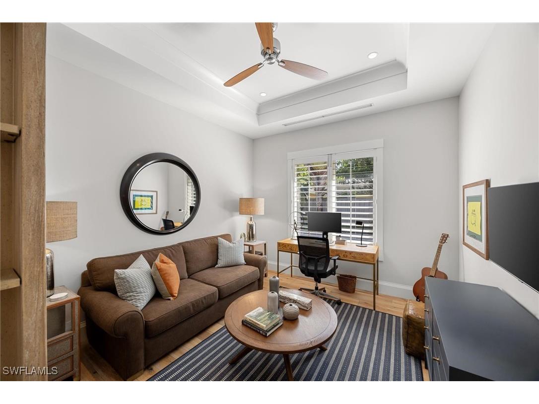 550 4th Avenue N Naples FL 34102 225078798 image23