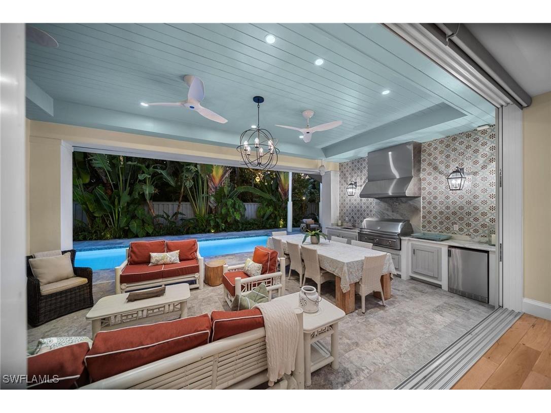 550 4th Avenue N Naples FL 34102 225078798 image37