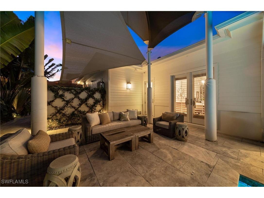 550 4th Avenue N Naples FL 34102 225078798 image38