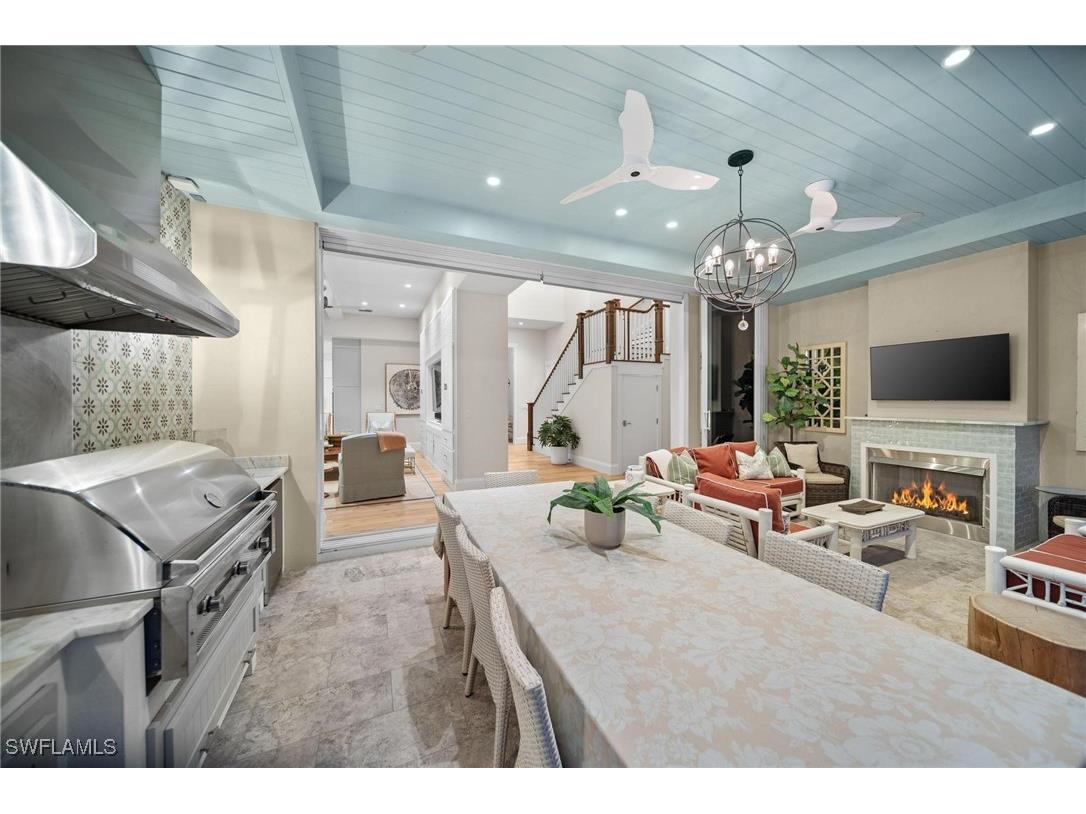 550 4th Avenue N Naples FL 34102 225078798 image39