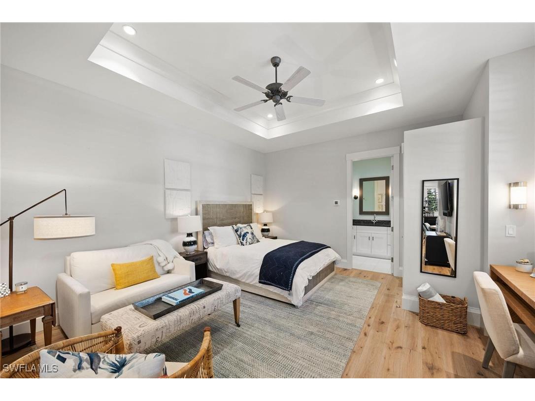 550 4th Avenue N Naples FL 34102 225078798 image42