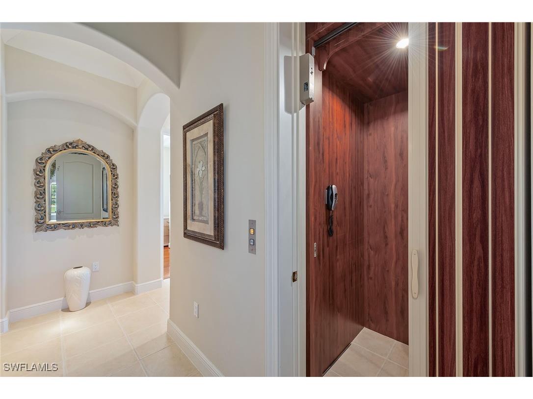 550 Avellino Isles Circle #12302 Naples FL 34119 225076475 image3