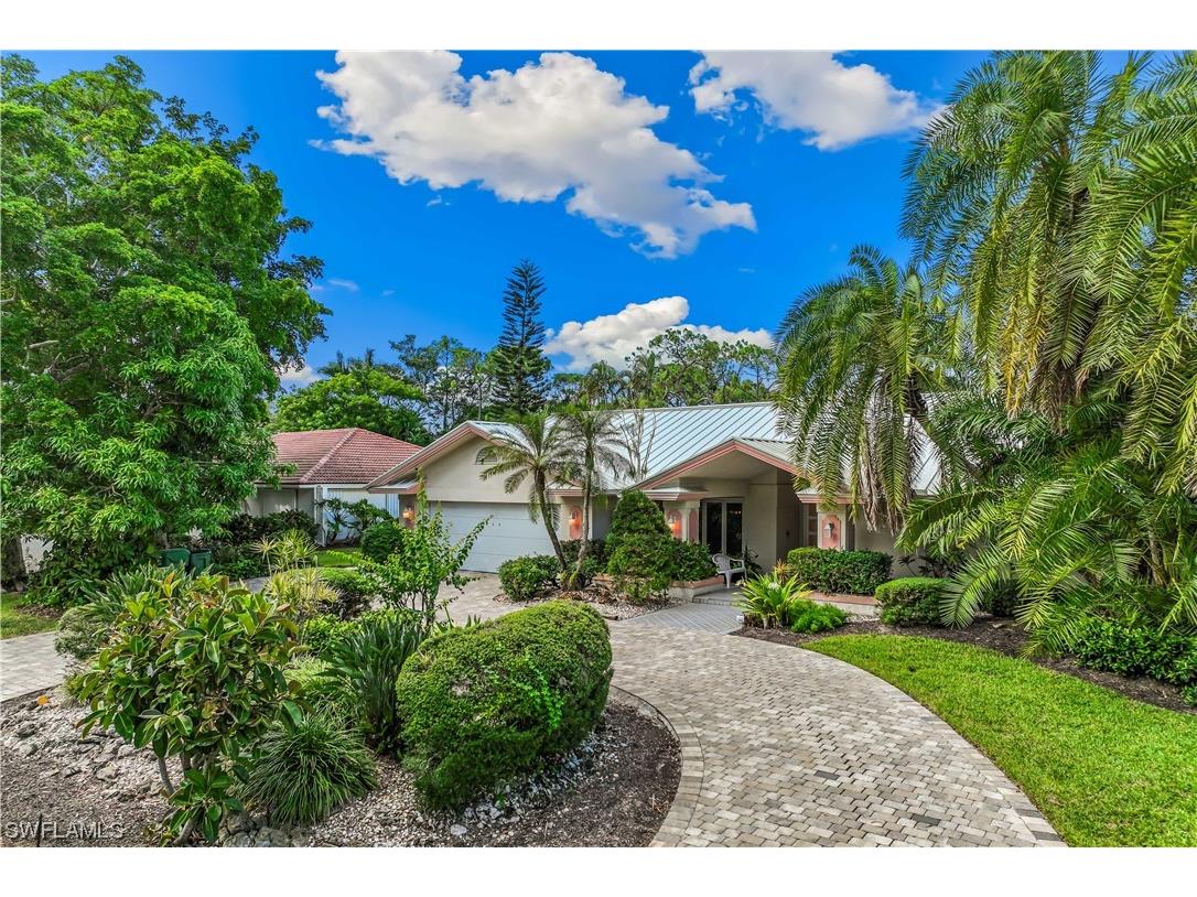 550 Bald Eagle Drive Naples FL 34105 223079288 image1