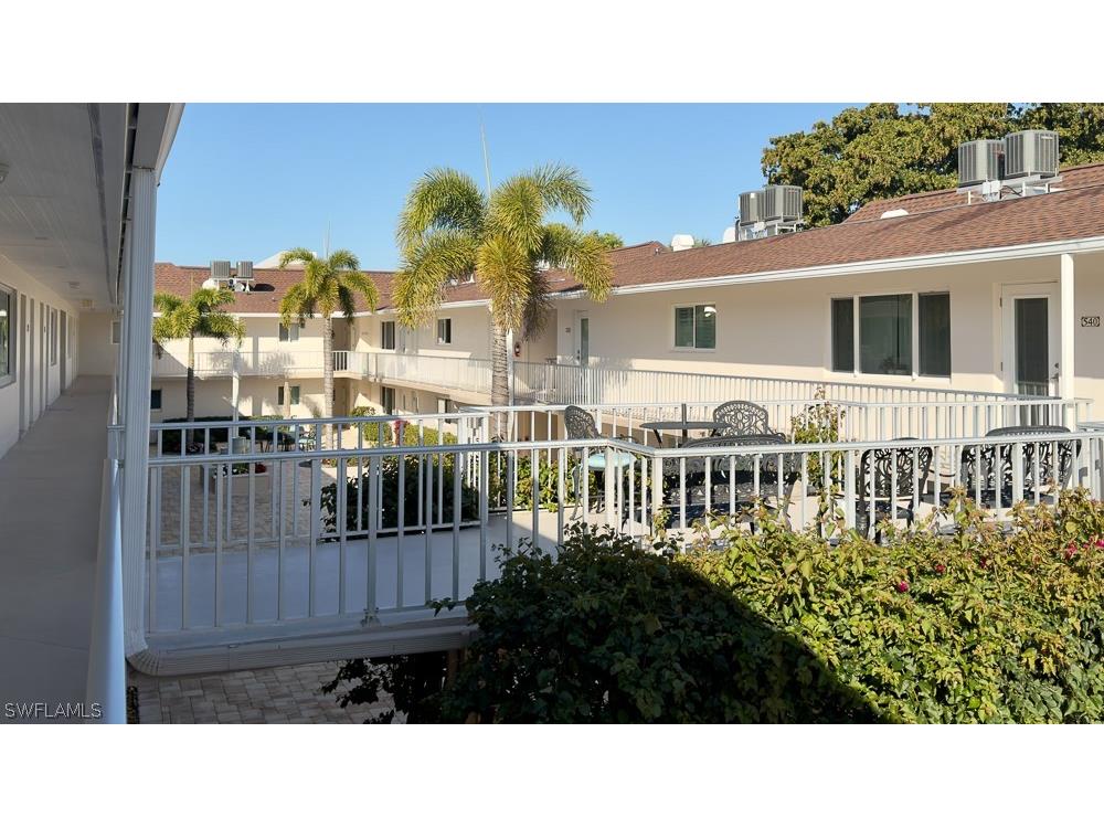 550 Broad Avenue S #550 Naples FL 34102 226008332 image22