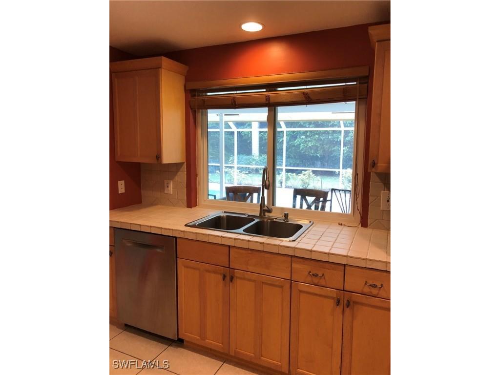 550 Forest Hills Boulevard Naples FL 34113 225072079 image10