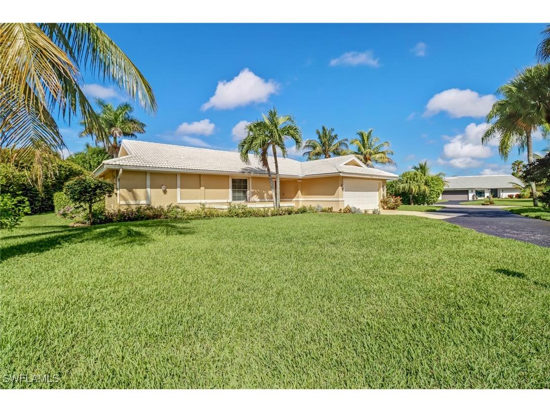 550 Forest Hills Boulevard Naples FL 34113 225072079 image2