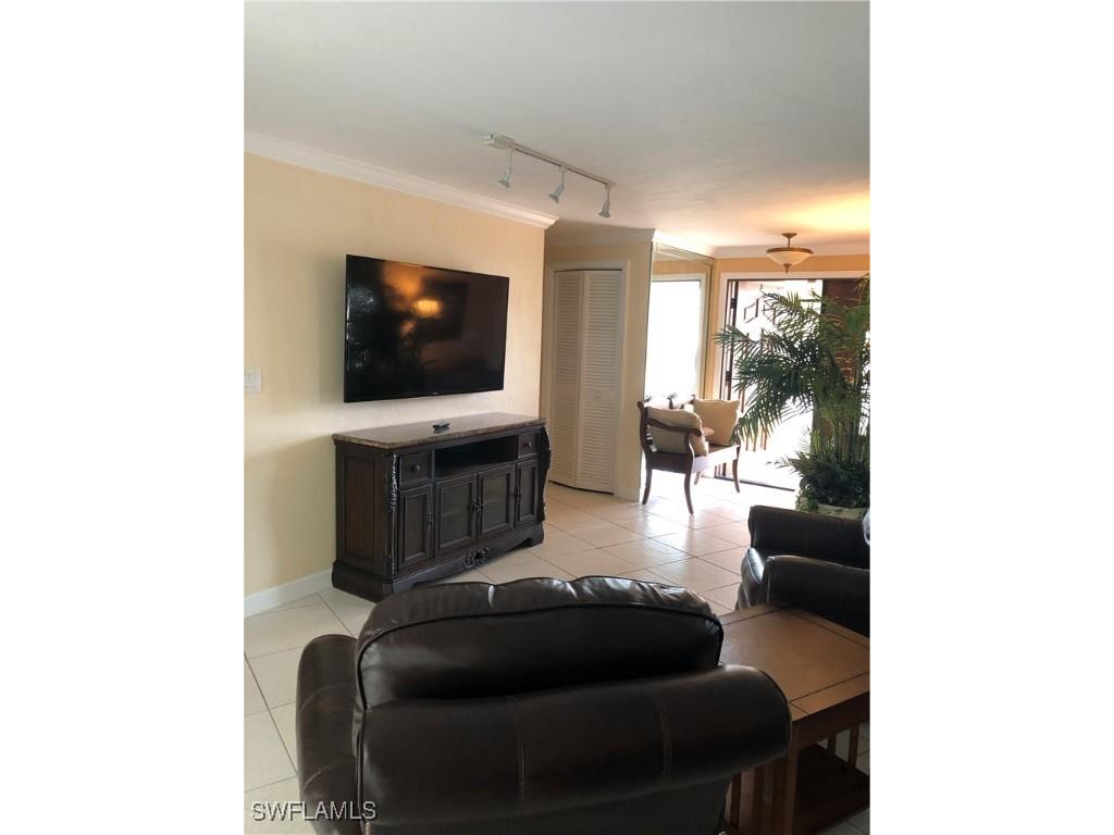 550 Forest Hills Boulevard Naples FL 34113 225072079 image5