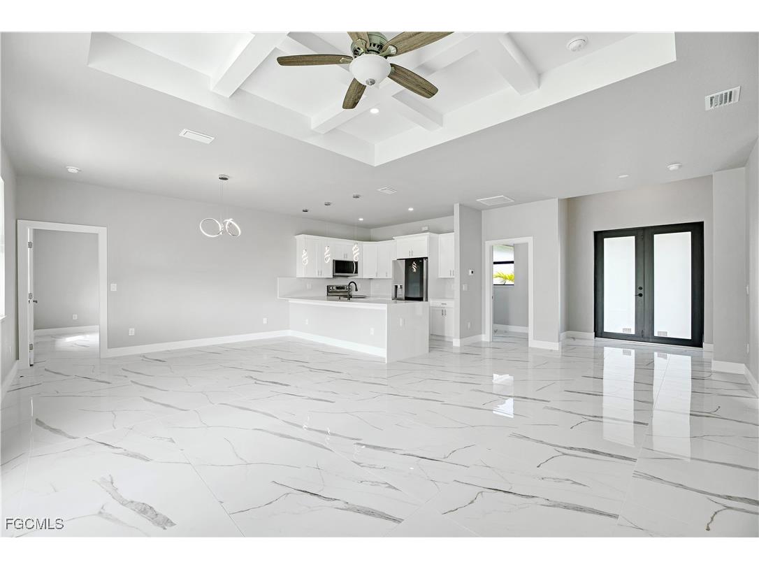 550 Lone Star Lane Lehigh Acres FL 33974 2025013385 image5