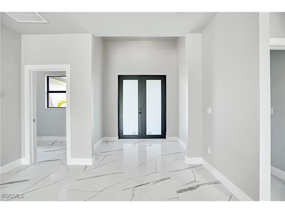 550 Lone Star Lane Lehigh Acres FL 33974 2025013385 image6