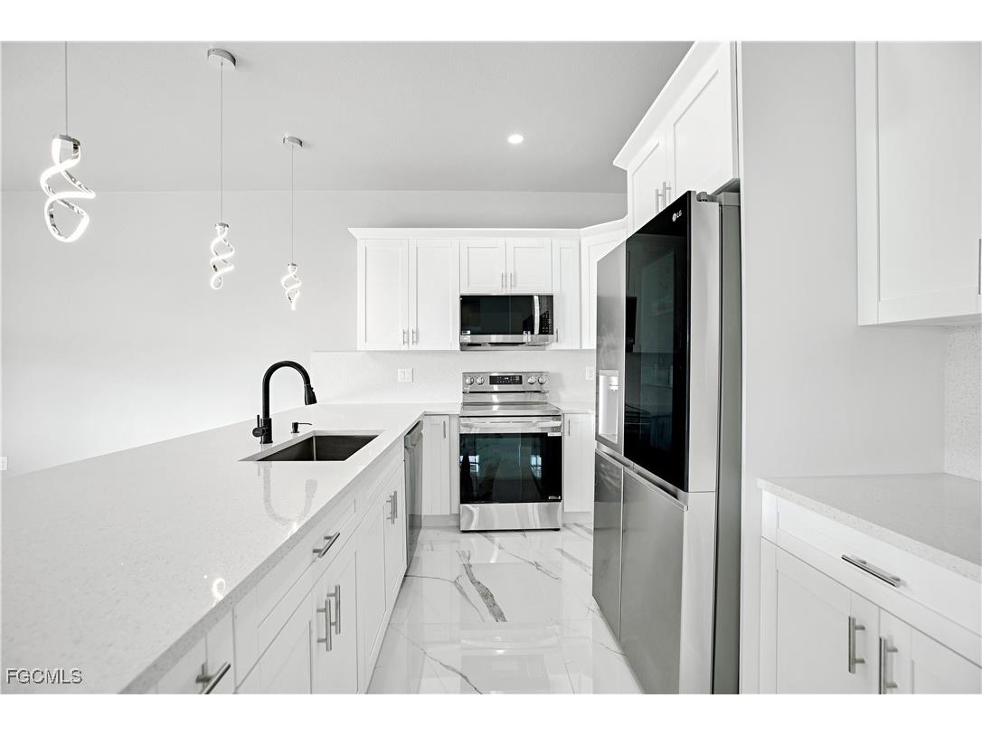 550 Lone Star Lane Lehigh Acres FL 33974 2026001269 image6