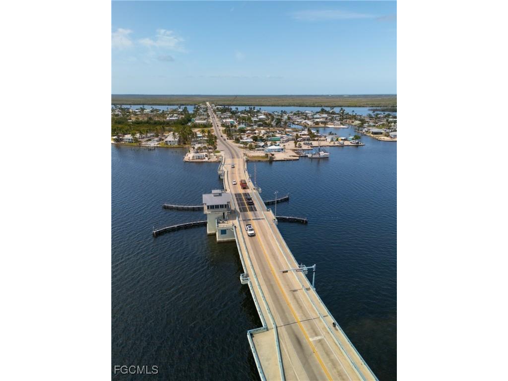 5500 Stringfellow Road Saint James City FL 33956 2026005661 image15