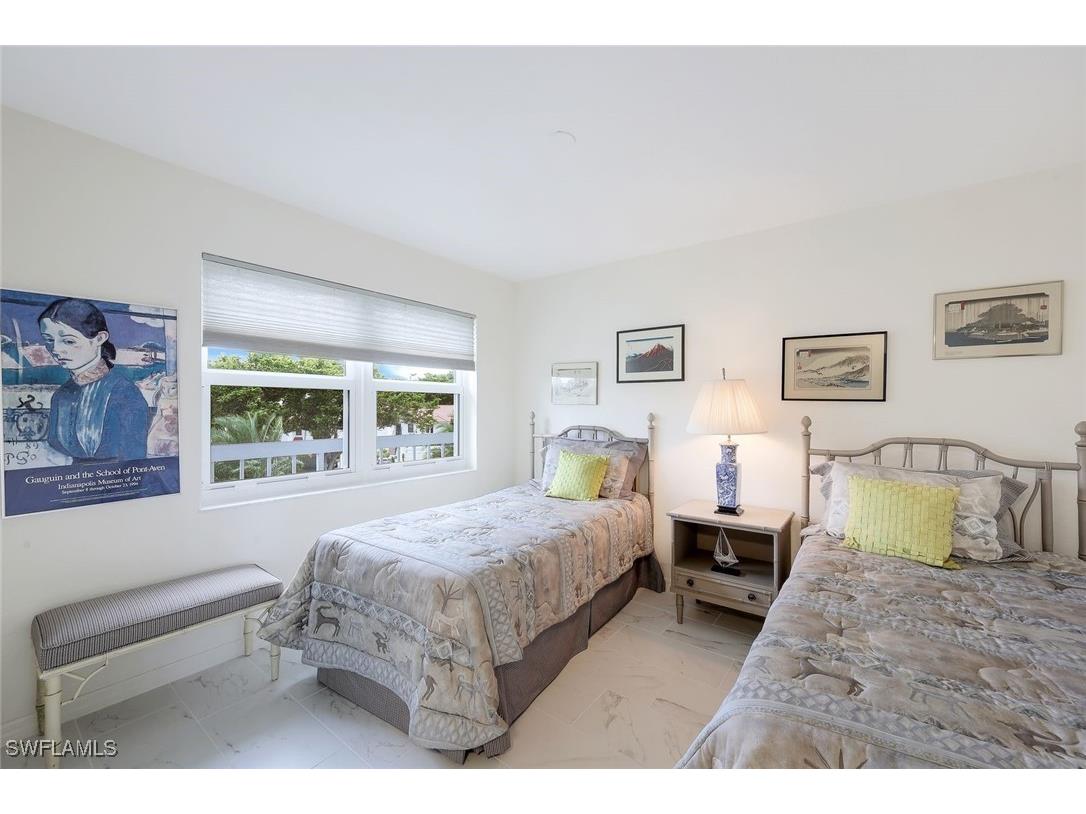 5501 Heron Point Drive #204 Naples FL 34108 225067504 image13