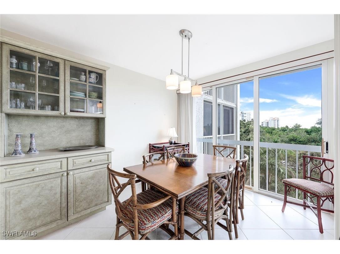 5501 Heron Point Drive #204 Naples FL 34108 225067504 image9