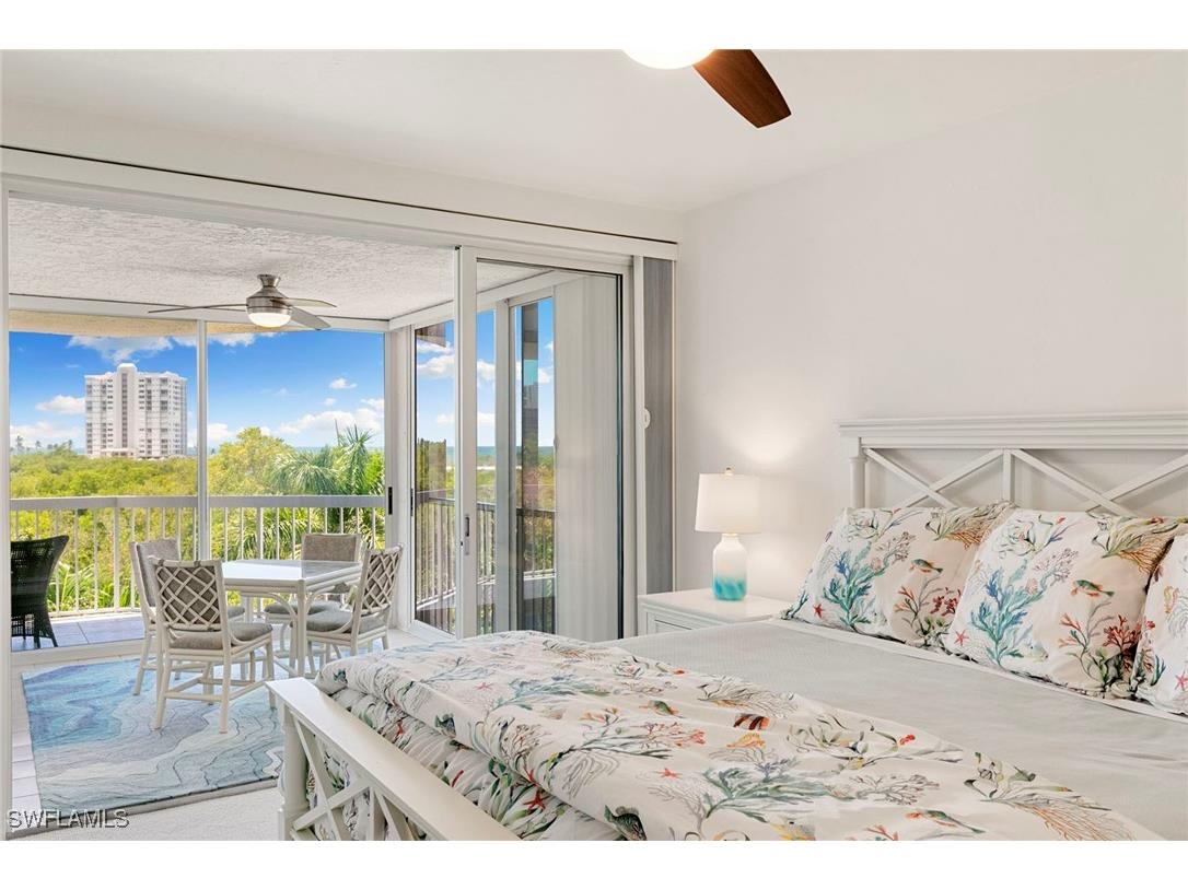 5501 Heron Point Drive #303 Naples FL 34108 225066355 image20