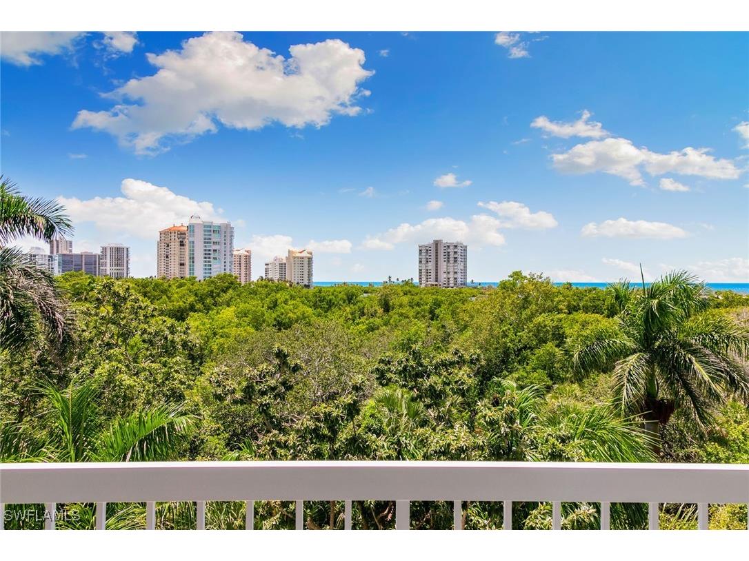 5501 Heron Point Drive #303 Naples FL 34108 225066355 image33