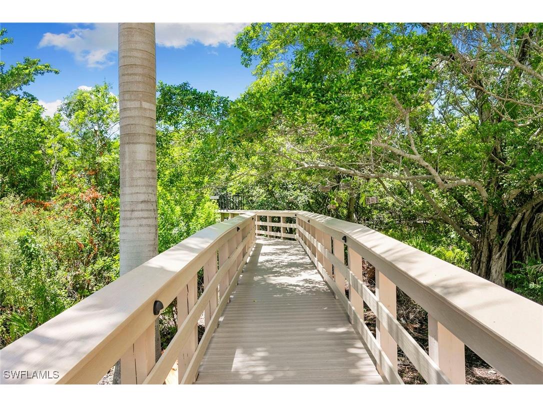 5501 Heron Point Drive #303 Naples FL 34108 225066355 image38