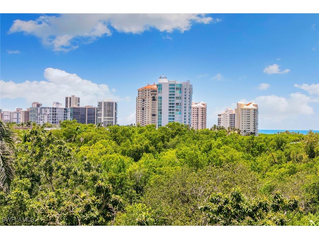 5501 Heron Point Drive #303 Naples FL 34108 225066355 image45