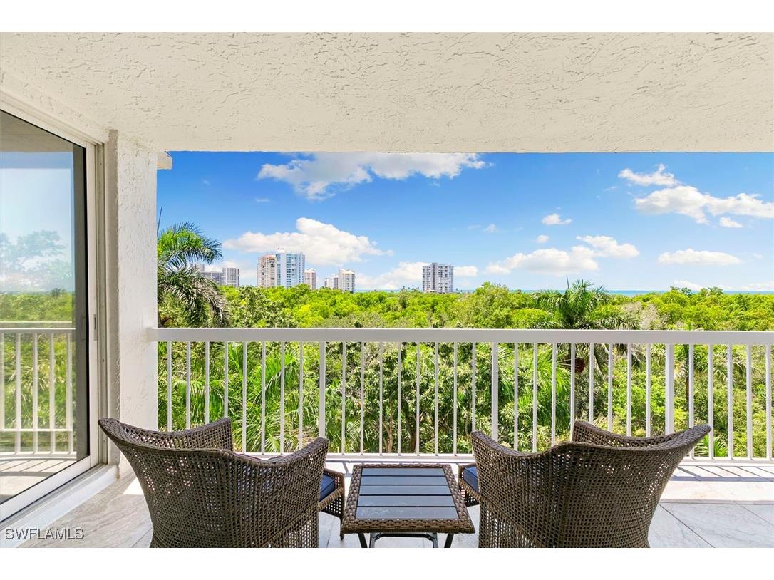 5501 Heron Point Drive #303 Naples FL 34108 225066355 image49
