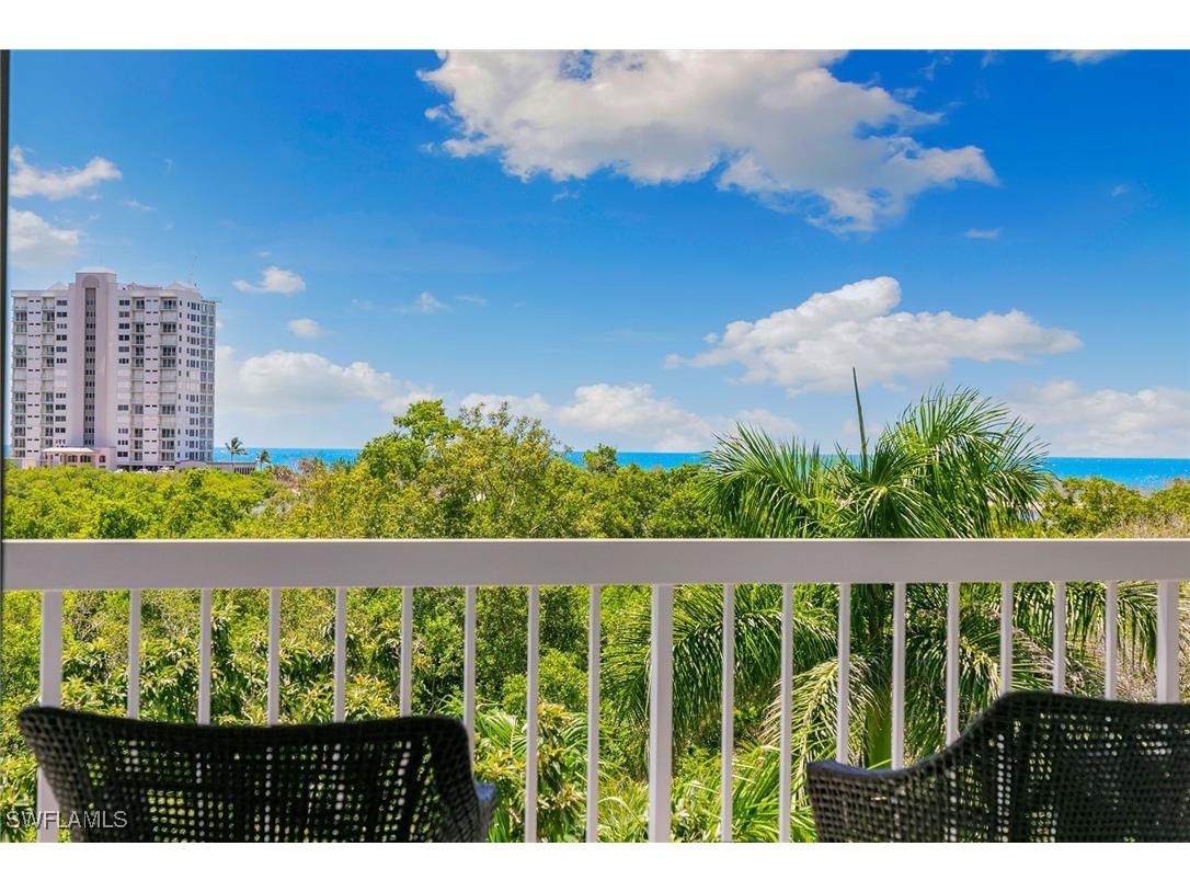 5501 Heron Point Drive #303 Naples FL 34108 225066355 image50