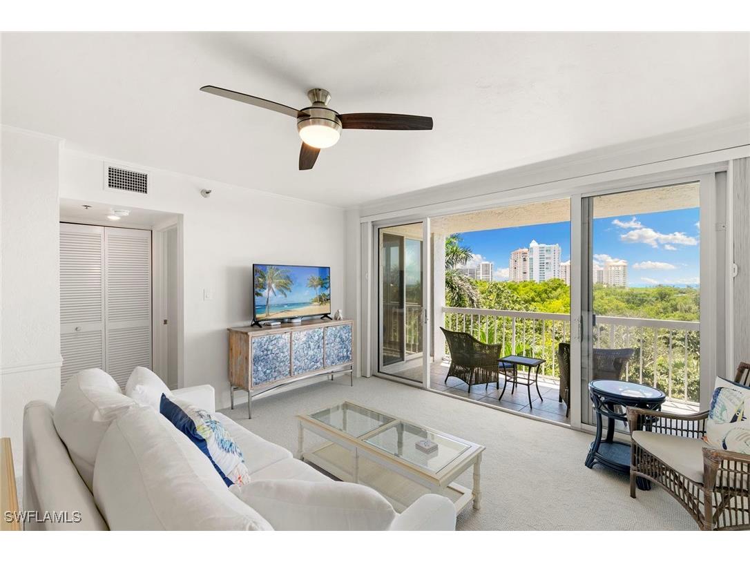 5501 Heron Point Drive #303 Naples FL 34108 225066355 image7