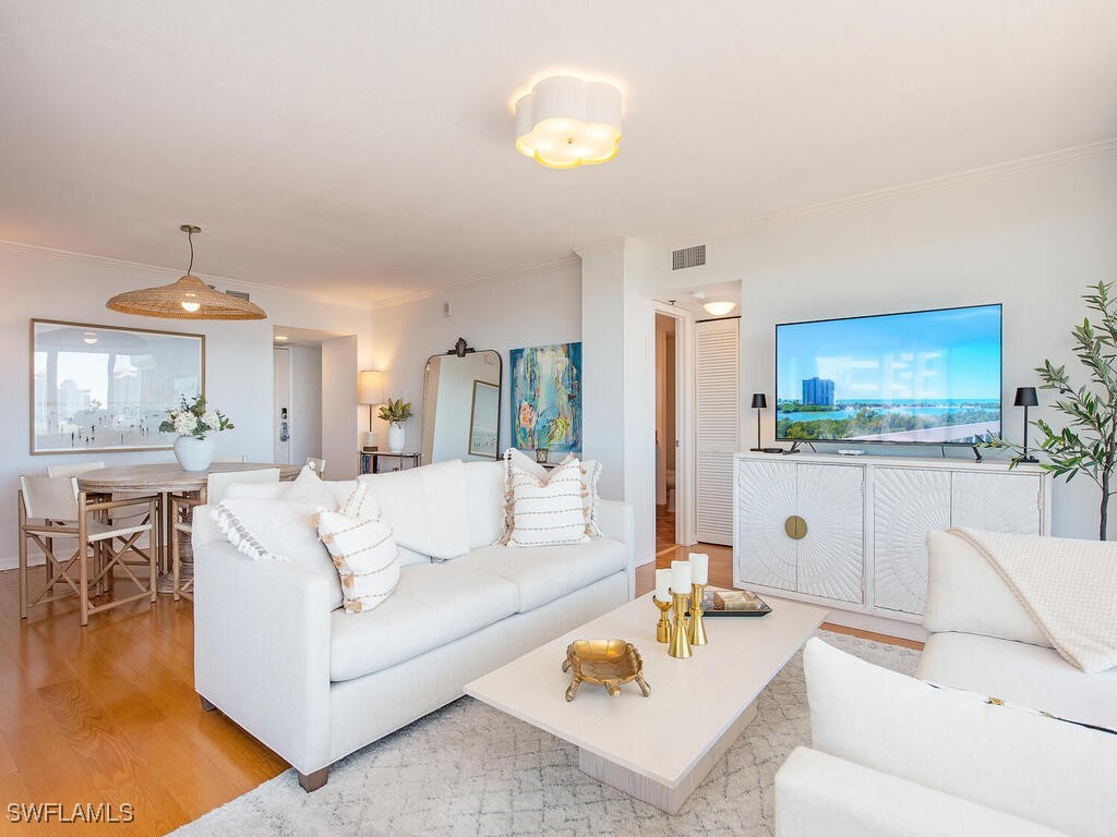 5501 Heron Point Drive #503 Naples FL 34108 226005825 image2