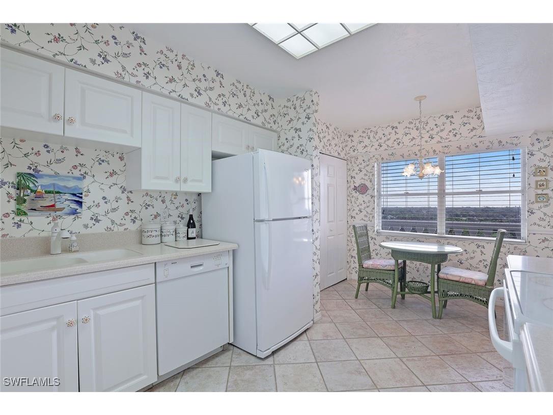 5501 Heron Point Drive #702 Naples FL 34108 225061627 image9