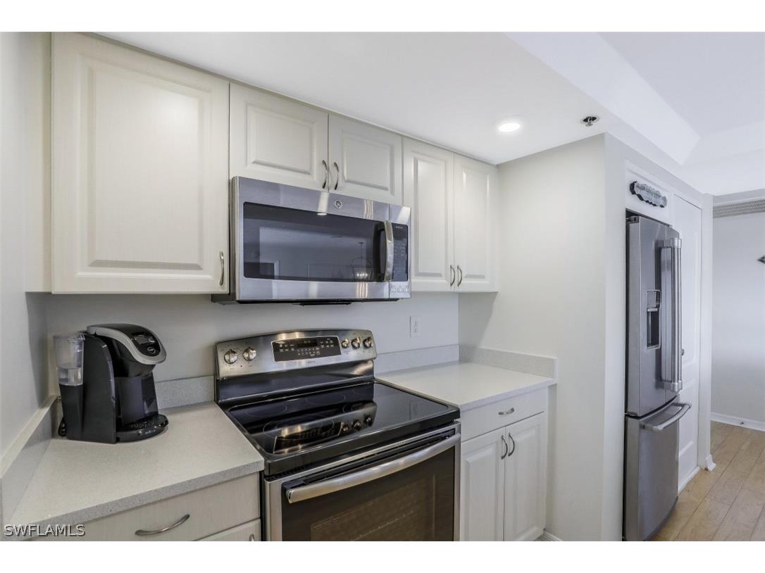 5501 Heron Pt Drive #201 Naples FL 34108 226008947 image10