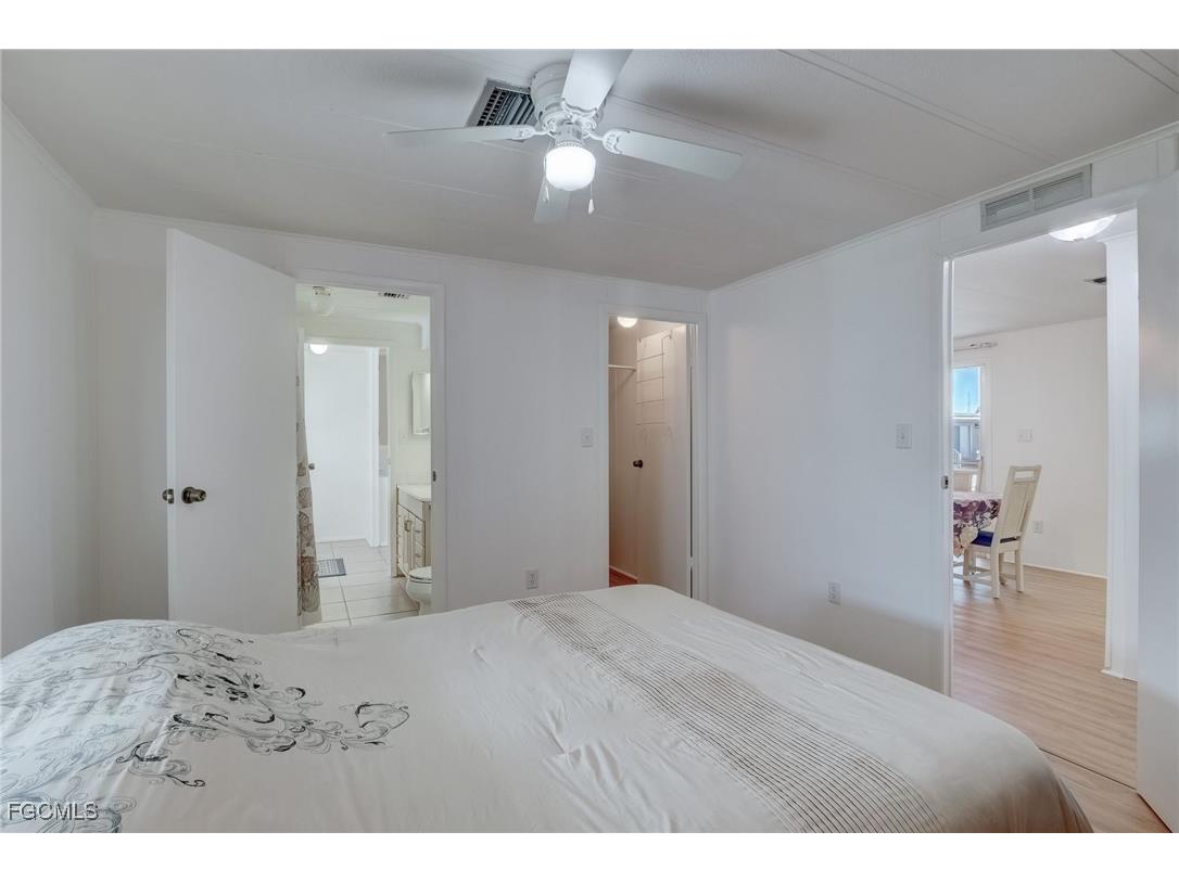 5501 John Alden Lane North Fort Myers FL 33917 2025023976 image32