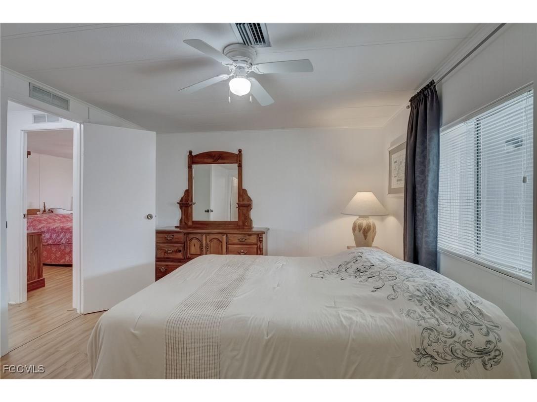 5501 John Alden Lane North Fort Myers FL 33917 2025023976 image33