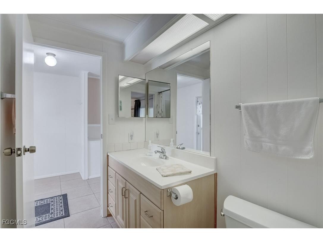 5501 John Alden Lane North Fort Myers FL 33917 2025023976 image35