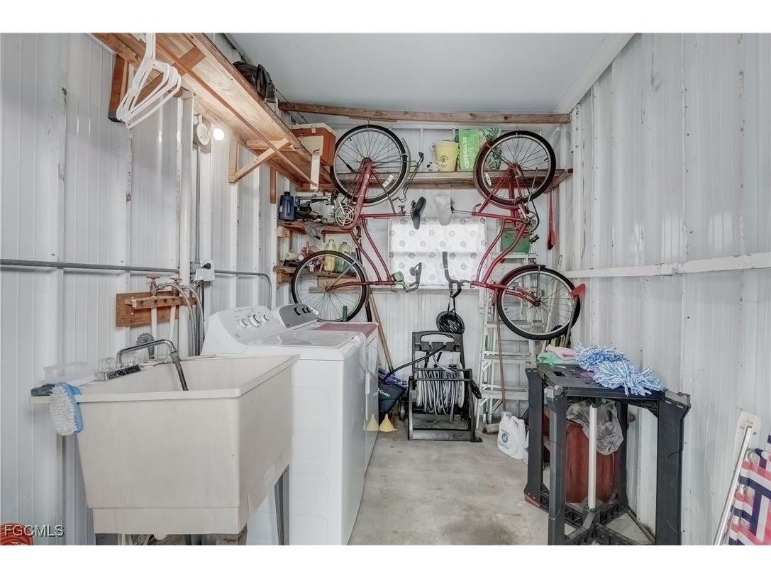 5501 John Alden Lane North Fort Myers FL 33917 2025023976 image38